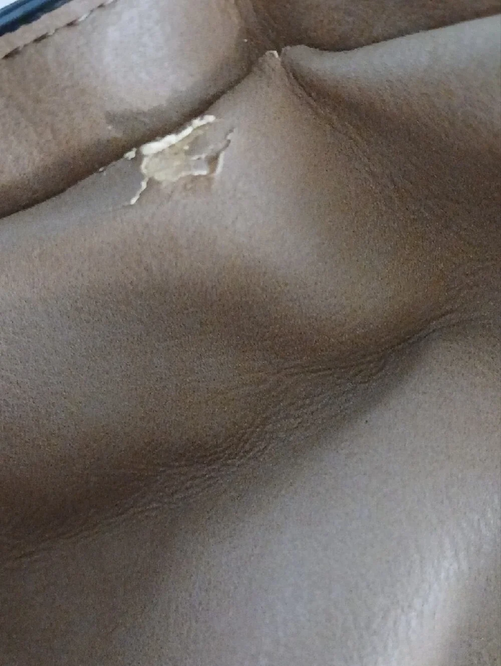 Vintage GUESS Two-Tone Taupe and Cream Tote with Heart Charm
